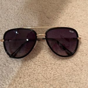 Black QUAY sunglasses